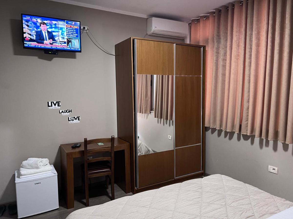 Bobi Hotel Shkodër Buitenkant foto