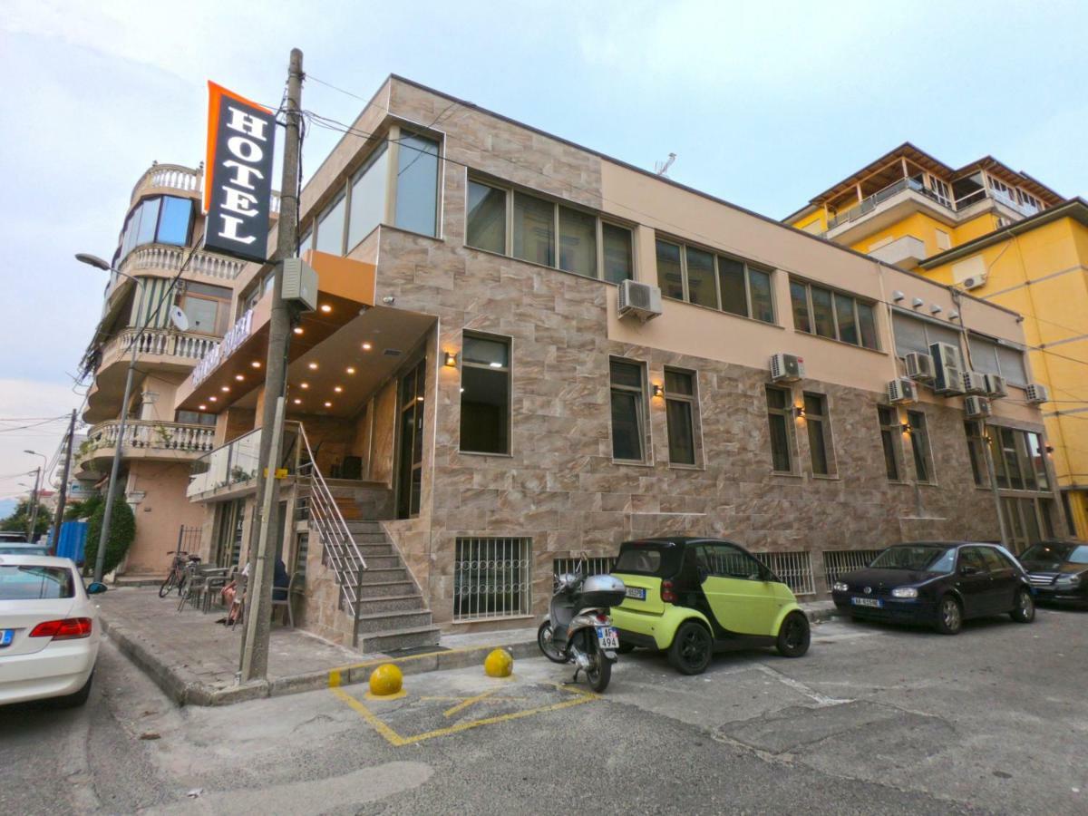 Bobi Hotel Shkodër Buitenkant foto